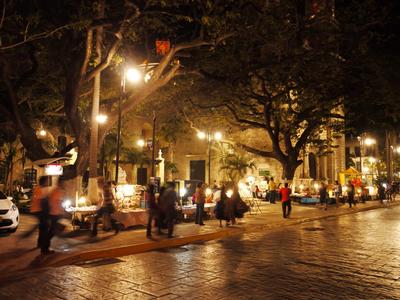 Merida at night