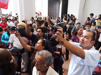 Hordes of visitors, mostly from nearby Tuxtla Gutierrez