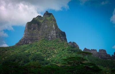 Mouaroa (means 'long mountain'), one of Moorea's prominent peaks