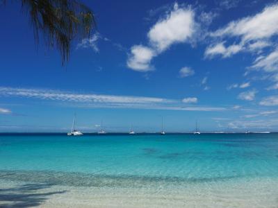 Public parking. Fare, Huahine