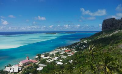 Vaiea, view from Teurafaatiu, Maupiti