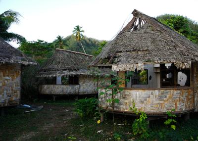 French Polynesia has a well-documented problem with derelict tourism infrastructure