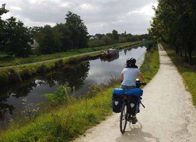 Cycling along the canal