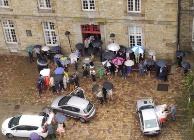 A soggy wedding at city hall