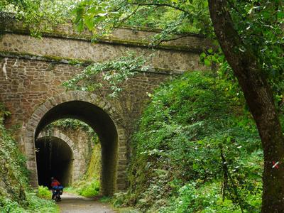 We stopped for lunch in the tunnel - pretty much the only dry spot along the whole route that day.