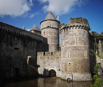 The castle has an intact moat and everything. There's a stream cascading right through it.