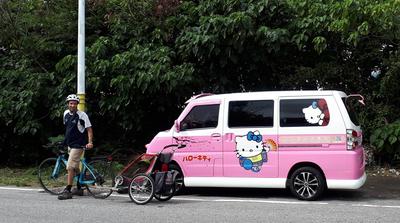 First day on the rental bikes. To test out the gear, we headed to Qixingtan beach, just north of Hualien. Along the way we passed a hermit crab (which we almost ran over), some heavy industrial plants, and this Hello Kitty van.