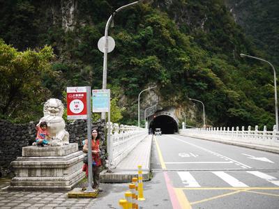 Back at the bus stop. <br/> We took the public shuttle bus in, out, and within Taroko. In hindsight I recommend having your own transport if you're coming just for a day, e.g. hiring a taxi for the day is one option. There are many interesting stops within Taroko Gorge, and the bus doesn't come by frequently enough to allow for multiple short stops.