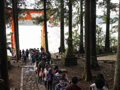 This torii gate situated in the waters of the lake is an extremely popular photo spot.