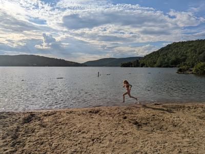 Arrived in Mont-Tremblant with just enough time for a late afternoon swim at the public beach.